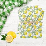 Feuille De Papier Cadeau Citrons jaune blanc vert motif d'été<br><div class="desc">Des citrons juteux,  délicieux et aquarellés en jaune,  vert et blanc. Parfait pour vos anniversaires d'été,  douches nuptiales et mariages.</div>