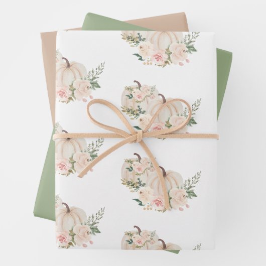 Feuille De Papier Cadeau Citrouille Floral Chute Beige Sage (En situation)