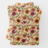 Feuille De Papier Cadeau Citrouilles, tournesols et champignons sur Crème (En situation)