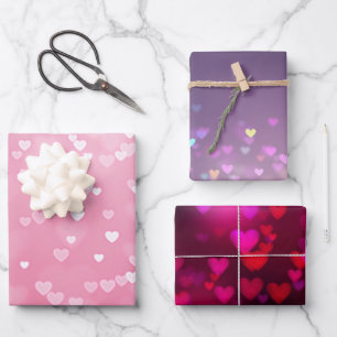 Feuille De Papier Cadeau Cœurs blancs roses anniversaire