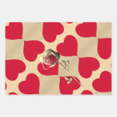 Feuille De Papier Cadeau Coeurs et Roses élégants (Devant 3)