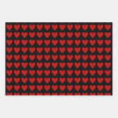 Feuille De Papier Cadeau Coeurs rouges sur noir (Devant)