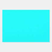 Feuille De Papier Cadeau Couleur solide bleu néon | Classique | Élégant (Devant 2)