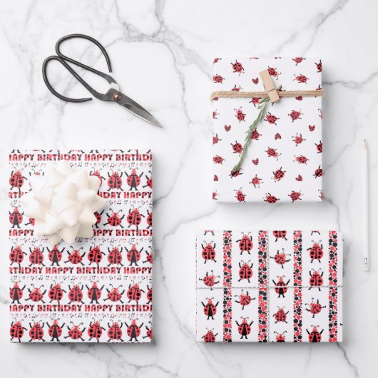 Feuille De Papier Cadeau Coupable Ladybugs Noirs Joyeux Anniversaire Enfan (Recto)