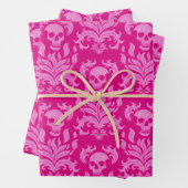 Feuille De Papier Cadeau Crâne flamme Damas en parties scintillant effet ro (En situation)