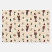 Feuille De Papier Cadeau Crème classique Cuties de Noël rouge et vert (Devant)