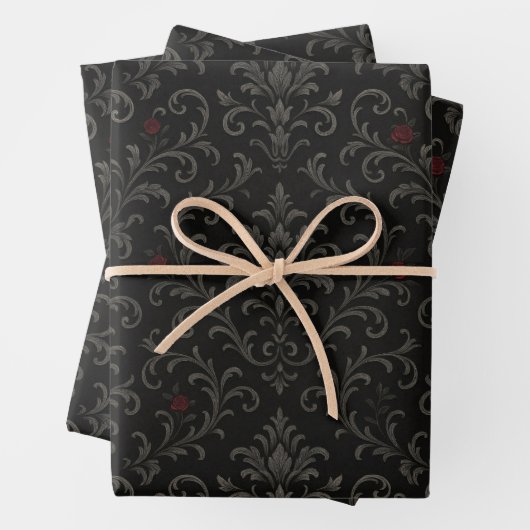 Feuille De Papier Cadeau Crimson Nocturne Bloom Victorian (En situation)