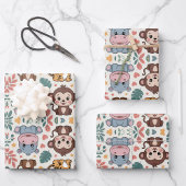 Feuille De Papier Cadeau Cute animal pattern features monkeys