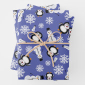 Feuille De Papier Cadeau Cute Penguins & Snowmen Winter Pattern Wrapping  (En situation)