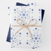 Feuille De Papier Cadeau Débuts Stellaires : (En situation)