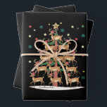 Feuille De Papier Cadeau Deer Christmas Tree Drôle Vacances Cute Reindeer<br><div class="desc">Deer Christmas Tree Drôle Vacances Cute Reindeer</div>