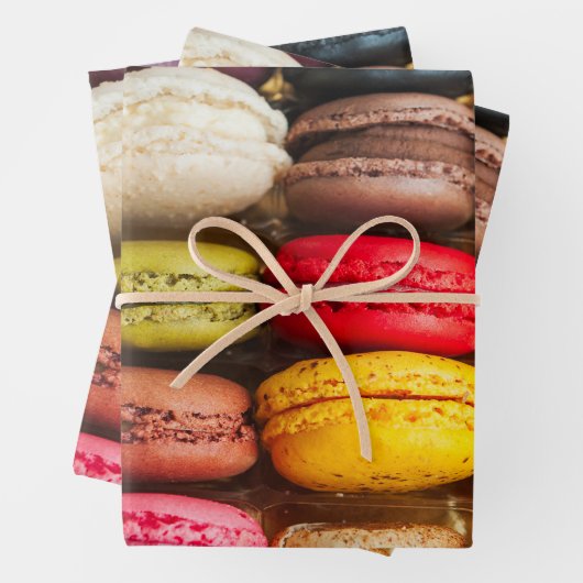 Feuille De Papier Cadeau Délice de Macaron (En situation)