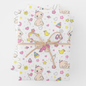 Feuille De Papier Cadeau Design bébé mignon (En situation)