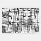 Feuille De Papier Cadeau Design moderne en maille noire et blanche (Devant)