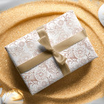 Feuille De Papier Cadeau Design Motif élégant Ocean Marine Life<br><div class="desc">Notre collection Beautiful Seas et salutation de vacances s'inspirent de la beauté naturelle de la vie marine et océanique. Notre ensemble de papiers d'emballage présente notre belle vie marine stylisée à la main capturée dans un design élégant et fantaisiste. Toutes les illustrations sont dessinées à la main par Moodthology Papery...</div>