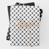 Feuille De Papier Cadeau Design Motif noir palestinien Keffiyeh (En situation)