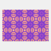 Feuille De Papier Cadeau Design violet (Devant 2)