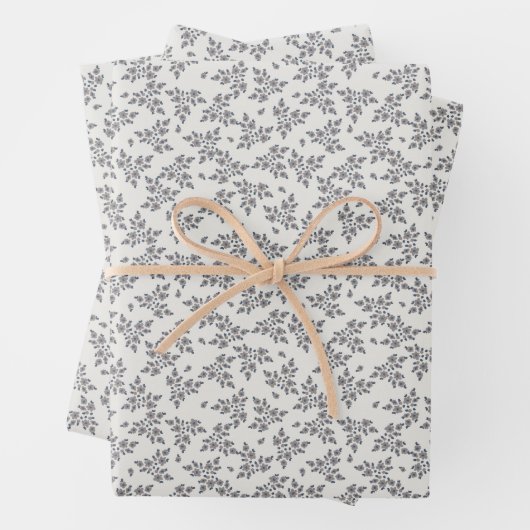 Feuille De Papier Cadeau Ditsy Florals in Grey (En situation)