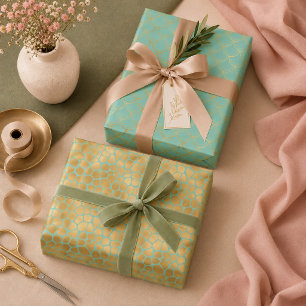 Feuille De Papier Cadeau Écaille de sirène, imprimé girafe et plumes