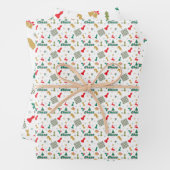 Feuille De Papier Cadeau Échecs de Noël - Pièces, Arbre, Holly, Rennes (En situation)