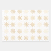 Feuille De Papier Cadeau Élégant Motif de flocon de neige de Noël Gold (Devant)