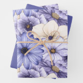 Feuille De Papier Cadeau Élégantes Florales Motif Crème pourpre Lilac (En situation)