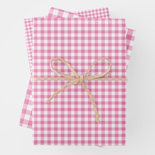 Feuille De Papier Cadeau En vichy classique Fuchsia (En situation)