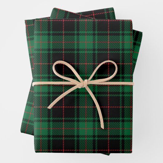 Feuille De Papier Cadeau Ferme noir rouge rustique tartan plaid motif (En situation)