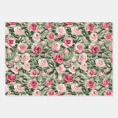 Feuille De Papier Cadeau Fête de mariage floral Roses roses rouges verts (Devant)
