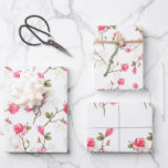 Feuille De Papier Cadeau Fête des mariées printanière des fleurs de Magnoli<br><div class="desc">Pour l'emballage cadeau de douche mariage ou nuptiale,  choisissez parmi une sélection de beaux papiers d'emballage en trois couleurs ou motif différents</div>