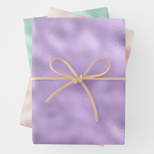 Feuille De Papier Cadeau Fille Glam violet (En situation)