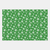 Feuille De Papier Cadeau Flèches blanches d'hiver sur vert rouge et bleu (Devant)