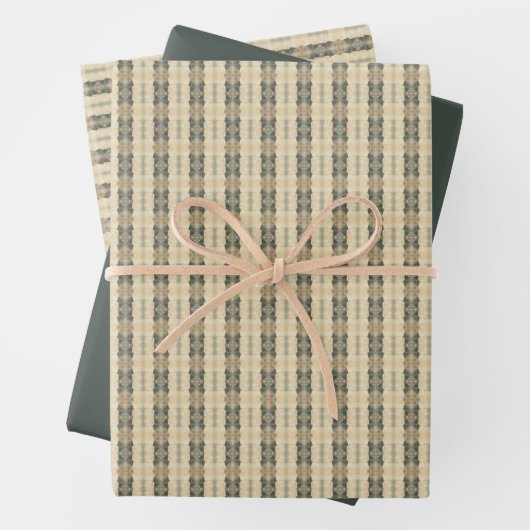 Feuille De Papier Cadeau Fletcher avec solide vert foncé (En situation)