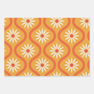 Feuille De Papier Cadeau Fleurs blanches rétro sur ogee orange milieu du si