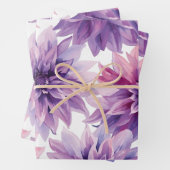Feuille De Papier Cadeau Fleurs de dahlia violet aquarelle (En situation)