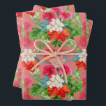 Feuille De Papier Cadeau Fleurs élégantes sur rose<br><div class="desc">Des bouquets floraux sur un arrière - plan rose sont présentés sur ces feuilles de papier d'emballage,  amusants pour toutes les occasions.</div>
