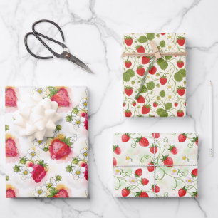 Feuille De Papier Cadeau Fleurs et Fruits de Fraisier Trois Motifs