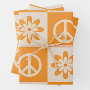 Feuille De Papier Cadeau Fleurs Groovy à carreaux orange et signes de paix 