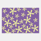Feuille De Papier Cadeau Fleurs jaunes sur Motif pourpre (Devant 2)