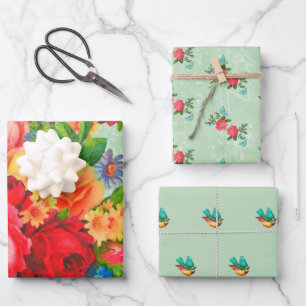 Feuille De Papier Cadeau Fleurs, Roses et bleuets