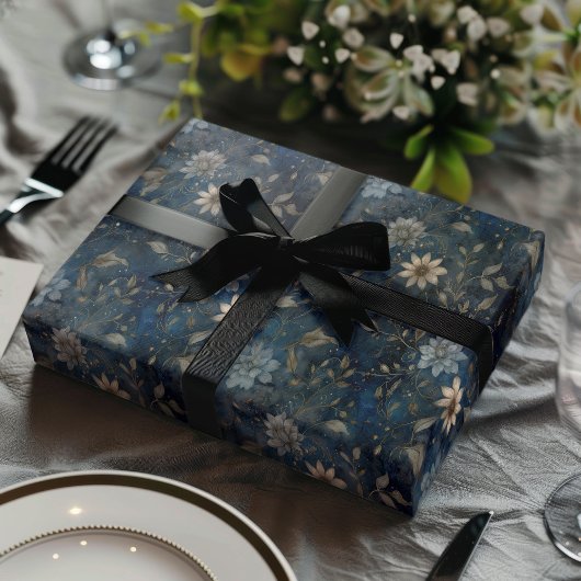 Feuille De Papier Cadeau Floral Christmas Midnight Blue and Cream Gift