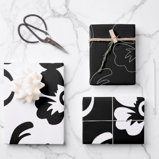Feuille De Papier Cadeau Floral noir et blanc (Recto)