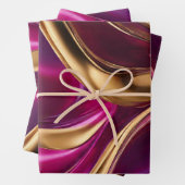 Feuille De Papier Cadeau Flux Abstrait - Fuchsia violet et or- (En situation)