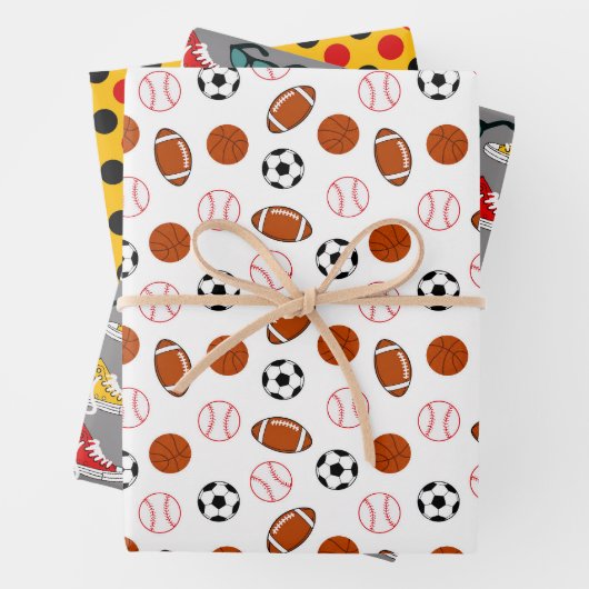 Feuille De Papier Cadeau Football Sport Motif (En situation)