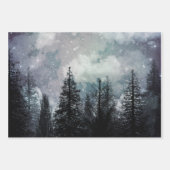 Feuille De Papier Cadeau Forêt nuageuse de pins d'hiver (Devant)