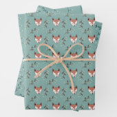 Feuille De Papier Cadeau Fox et baies en turquoise (En situation)