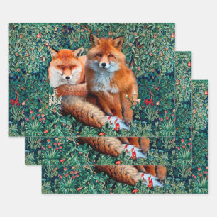 FEUILLE DE PAPIER CADEAU FOXES ROUGES PARMI LA VERDURE, LE FOLIAGE ET LES F