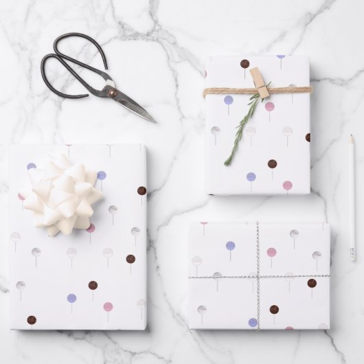 Feuille De Papier Cadeau Gâteaux partout sur blanc (Recto)