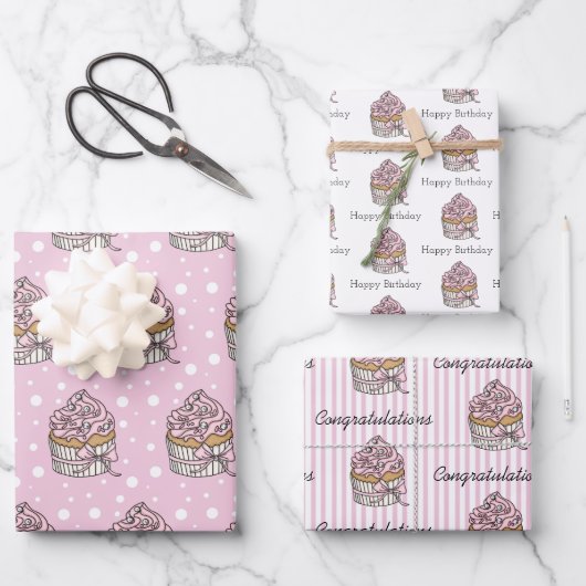 Feuille De Papier Cadeau Gâteaux roses et argentés  (Recto)