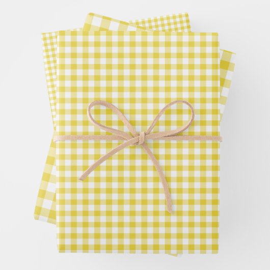Feuille De Papier Cadeau Gingham Classique Jaune Doré (En situation)